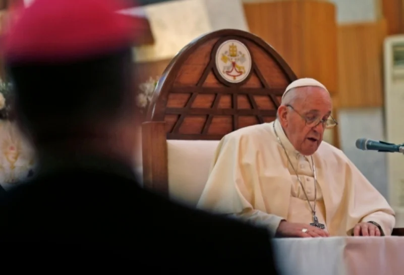 البابا في العراق: "لتصمت الأسلحة!"