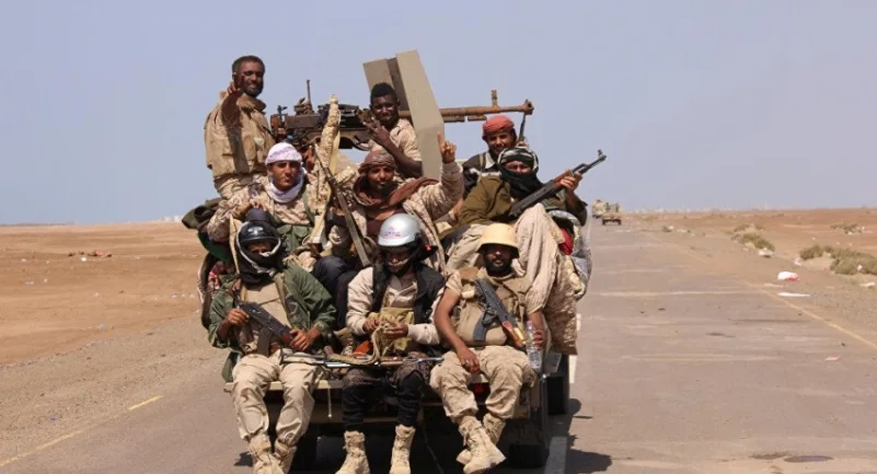 مقتل وإصابة 8 جنود يمنيين في قصف حوثي جنوب تعز