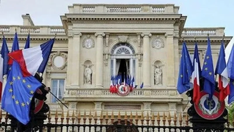 فرنسا: أوروبا مستعدة لفرض عقوبات على كيانات إيرانية