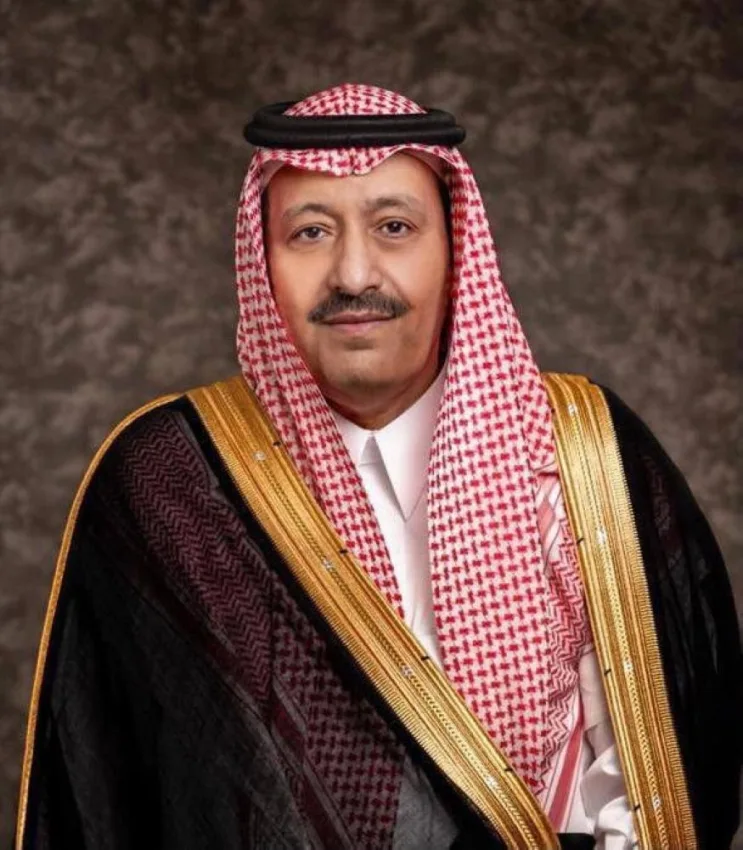 أمير الباحة يدشن خدمة "التواصل المرئي المباشر" مع المواطنين والمقيمين