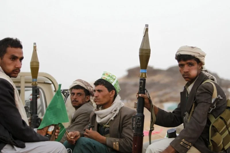 الميليشيات الحوثية تتعدى على ممتلكات يمنيين يرفضون دفع الإتاوات