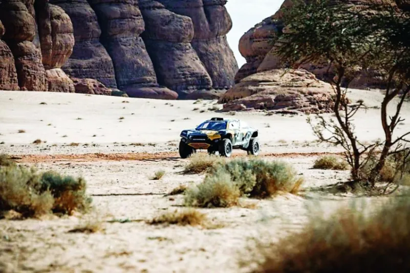 صحراء العلا تخطف أنظار العالم في انطلاق سباق «إكستريم إي»