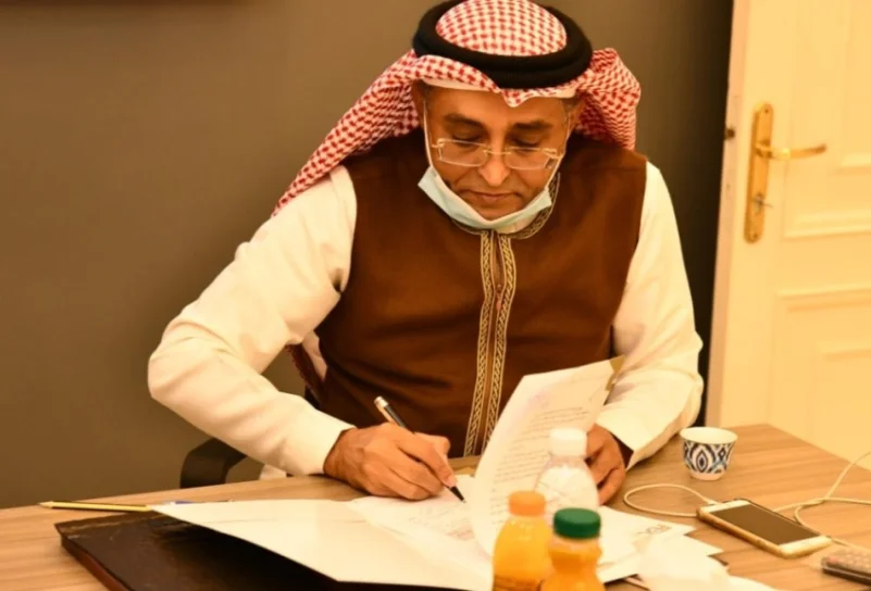 "الأطباء العرب" يوقع اتفاقية تعاون مع "ملتقى الخبرات"