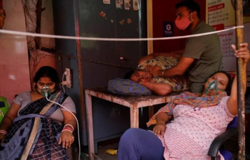 الهند: 400 ألف إصابة كورونا في 24 ساعة