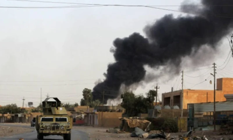 استهداف قاعدة بلد الجوية شمالي بغداد بـ10 قذائف صاروخية