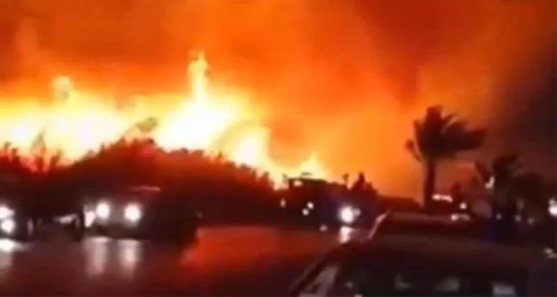 إيران .. حريق ضخم بالقرب من المفاعل النووي الإيراني في بوشهر