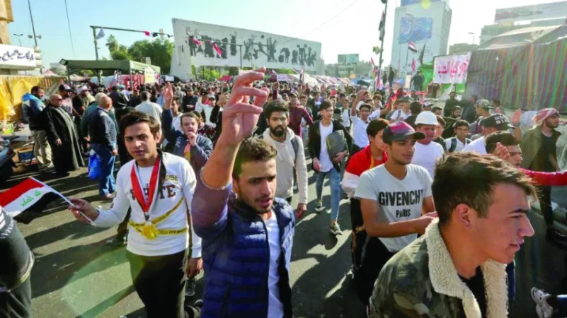 بغداد.. 11 جريحا في صدامات خلال تظاهرات