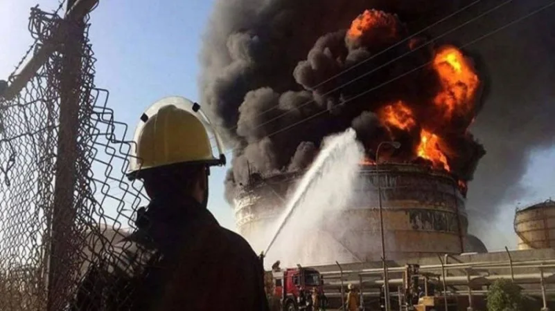 انفجار ضخم في شركة بتروكمياويات إيرانية بإقليم بوشهر