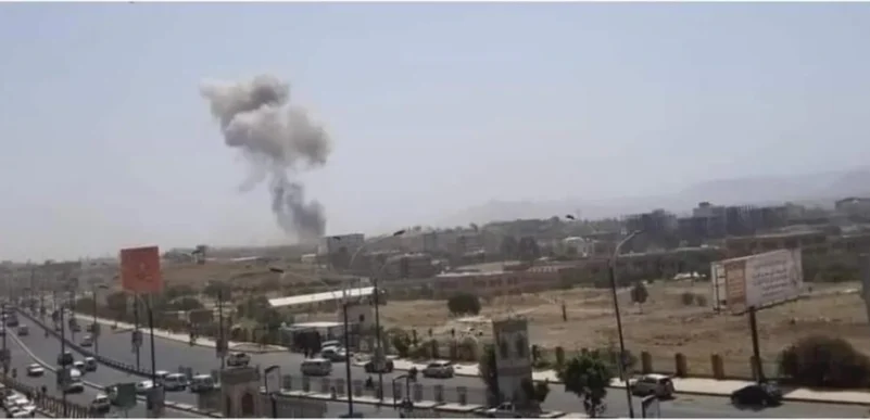 انفجارات مجهولة في صنعاء.. و"التحالف" ينفي قيامه بهجمات