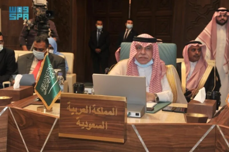 وزير الإعلام ونظراؤه العرب يناقشون مبادرة المملكة لاستراتيجية التعامل مع جائحة كورونا