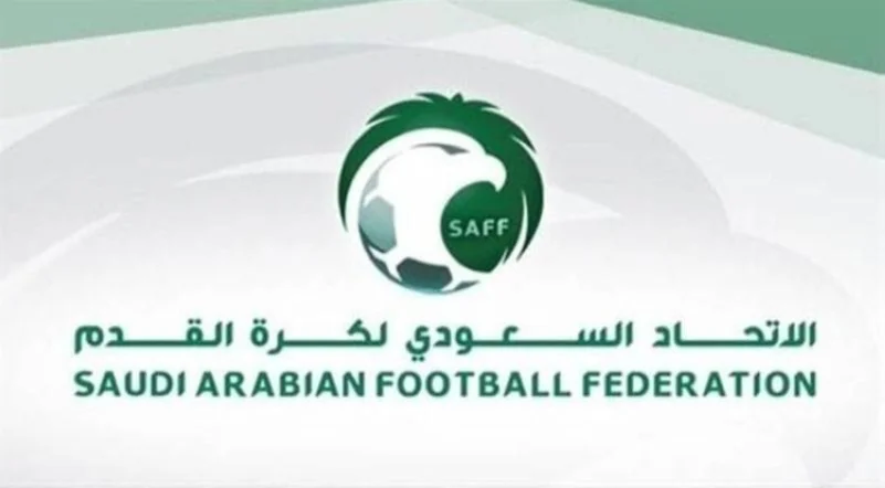 اتحاد القدم: إتاحة طلب الحكام الأجانب الموسم المقبل دون سقف محدد