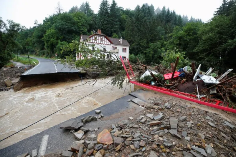 19 قتيلا في عواصف وفيضانات ألمانيا
