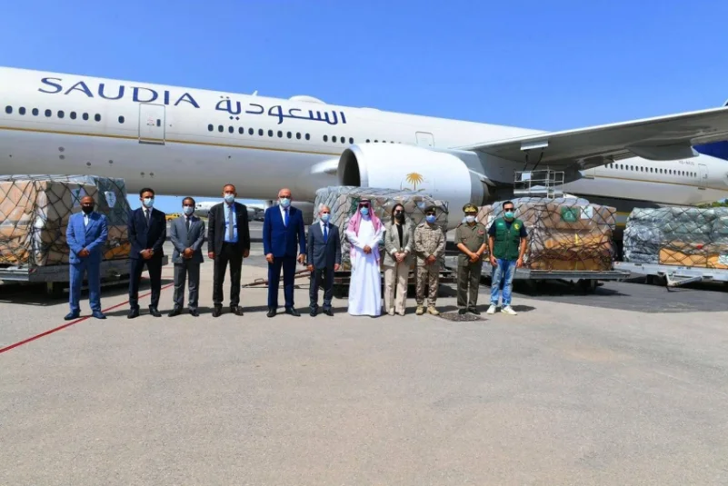 وصول الطائرة الإغاثية السعودية الثالثة إلى تونس