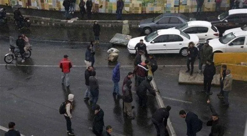 مقتل ضابط إيراني في مظاهرات شح المياه