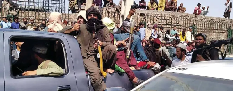 قيادات طالبان في قصر الرئاسة