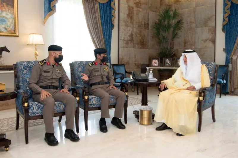 الفيصل يستقبل مدير شرطة منطقة مكة وقائد القوات الخاصة لأمن الطرق
