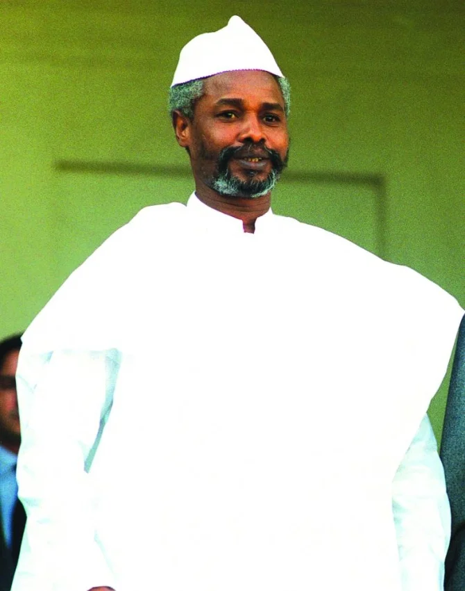 وفاة حبري الرئيس التشادي الأسبق بسجنه في السنغال