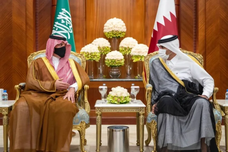 وزير الداخلية يصل قطر في زيارة رسمية