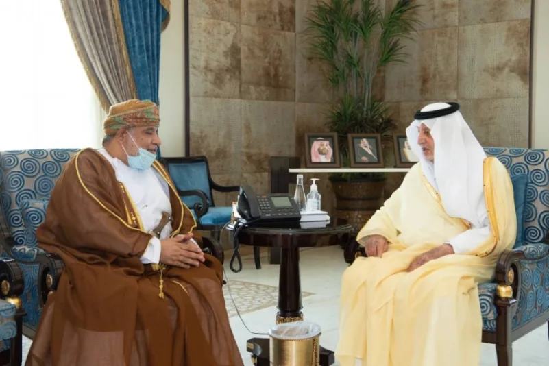 الفيصل يستقبل القنصل العام لسلطنة عمان