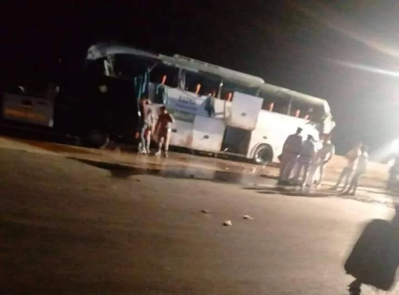 مصرع 12 شخصا بحادث حافلة في مصر