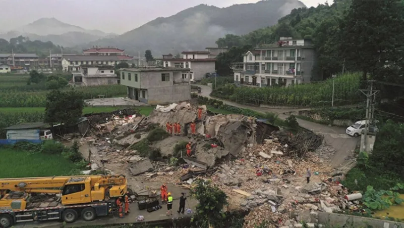 مصرع شخصين وإصابة 3 آخرين جراء زلزال ضرب جنوب غرب الصين