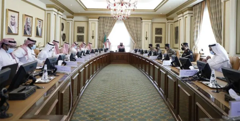 الأمير سعود بن جلوي يرأس اجتماعاً لمناقشة الاستعدادات لمواجهة أي حالة مطرية