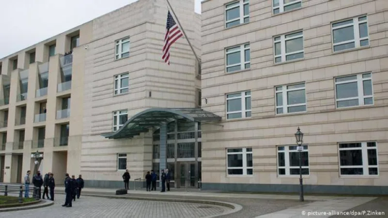 الشرطة الألمانية تحقق في "متلازمة هافانا" لدى 200 دبلوماسي أمريكي