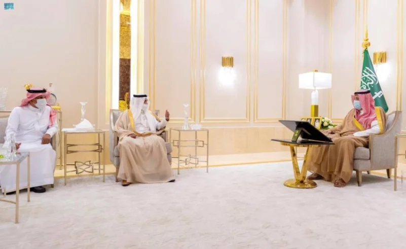 أمير الباحة يستقبل محافظ العقيق ويطّلع على تقرير مبادرة الرياضات اللاسلكية