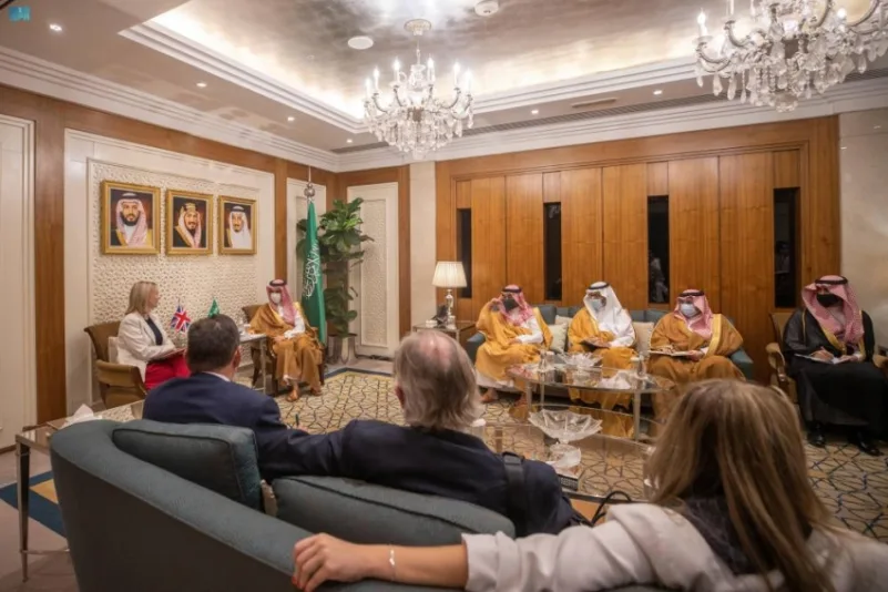الأمير فيصل بن فرحان يستقبل وزيرة الخارجية والتنمية البريطانية