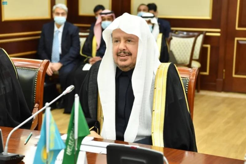 د. آل الشيخ يعقد جلسة مباحثات مشتركة مع رئيس مجلس النواب الكازاخستاني
