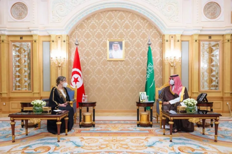 ولي العهد ورئيسة الحكومة التونسية يستعرضان مبادرات المملكة للمحافظة على البيئة