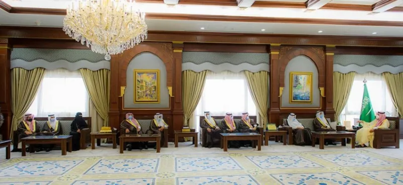 الأمير فيصل بن سلمان يستقبل وفدا من مجلس الشورى