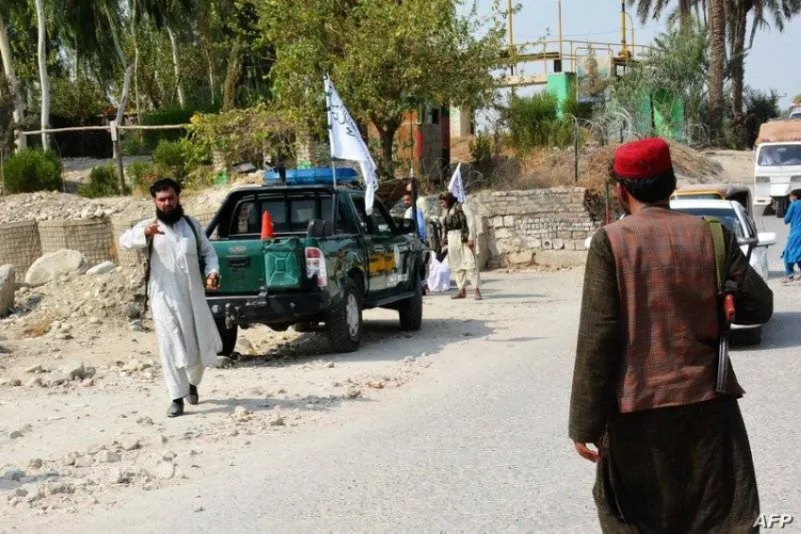 طالبان تشن هجوما على «داعش» جنوب أفغانستان