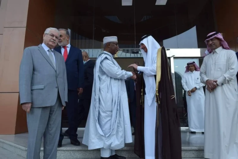 السفير حسين طه يتسلم مهامه أميناً عاماً لمنظمة التعاون الإسلامي