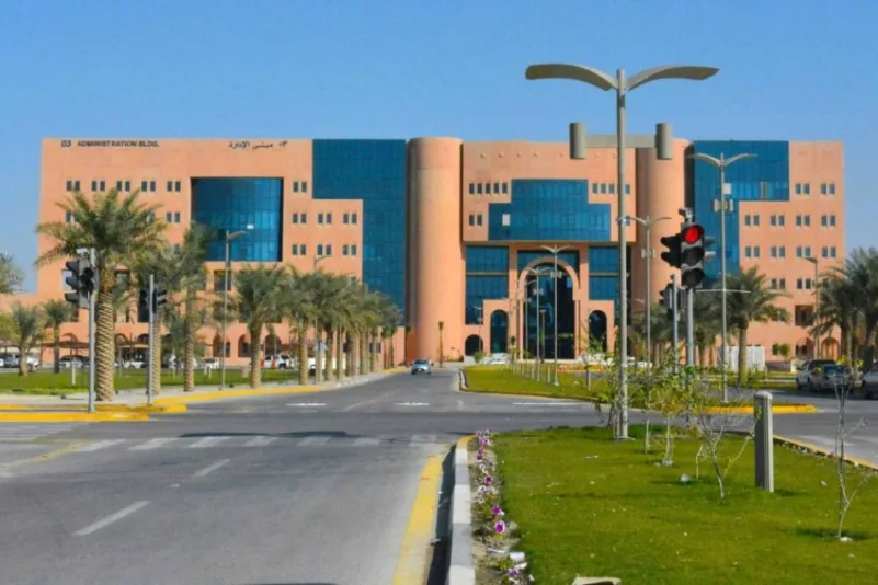 جامعة الملك فيصل و"هيئة المراجعين" يوقعان مذكرة تعاون