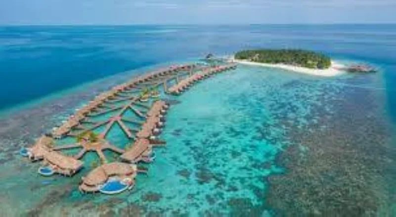"جزر المالديف" تحظر المسافرين من 7 دول أفريقية بسبب متحور كورونا