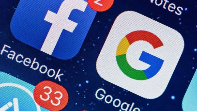 فرنسا تفرض 210 مليون يورو غرامات على جوجل وفيسبوك