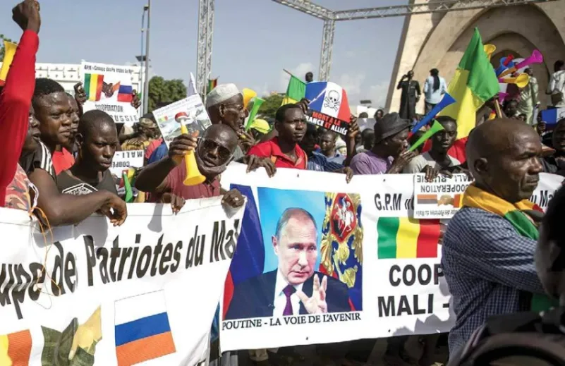 مالي: مسيرة مؤيدة لروسيا بقياد الشيخ عمر!