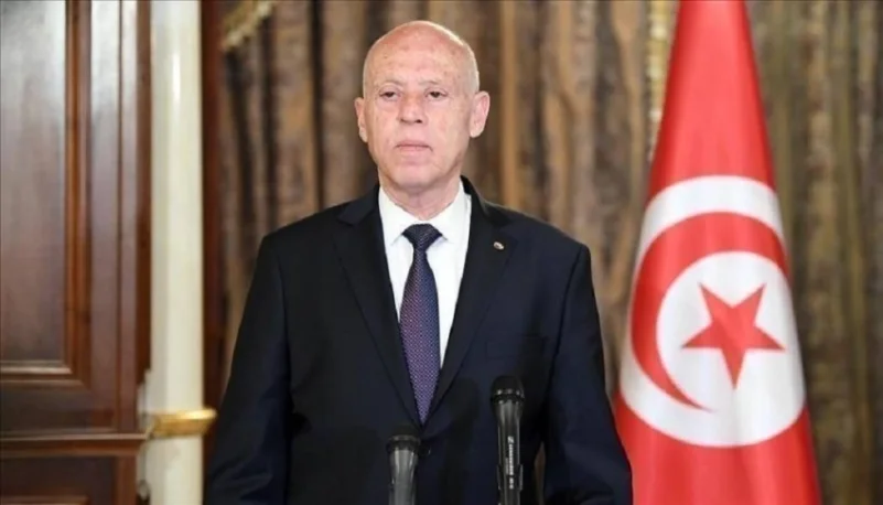 الرئيس التونسي يعزل 57 قاضيا