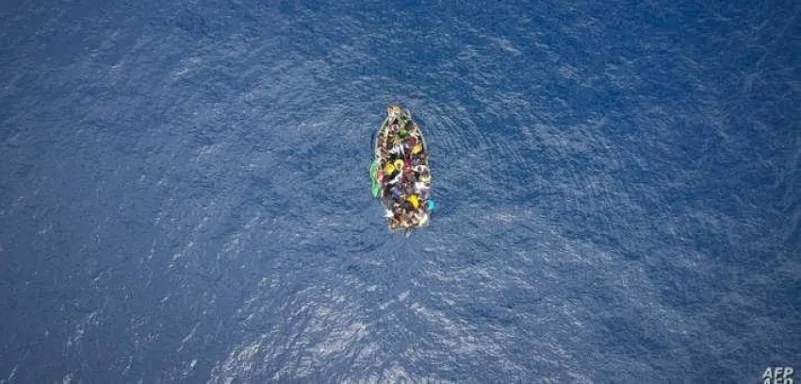 ثلاث جثث و45 ناجياً على متن قارب عُثر عليه قبالة جزر الكناري