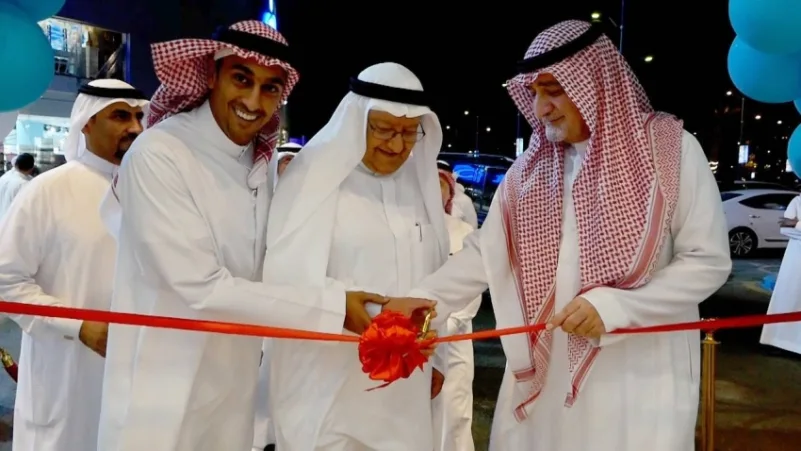 معالي أمين محافظة جدة يفتتح عيادات كيورا للرعاية العاجلة بجدة