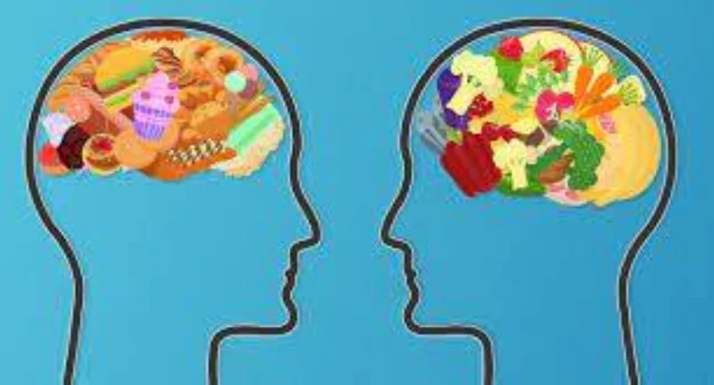 "الصحة" توضح علاقة الغذاء بالحالة النفسية