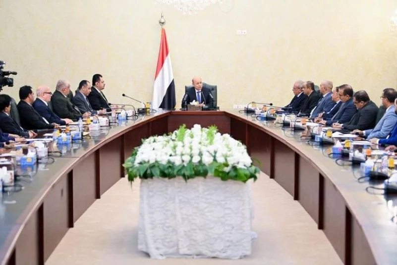 إلغاء الامتيازات غير القانونية لأقارب المسؤولين اليمنيين في الابتعاث والتوظيف