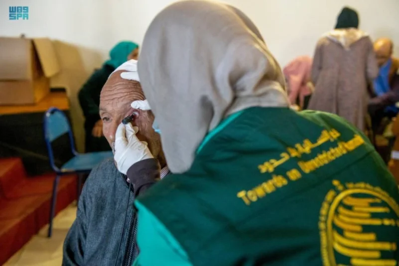 "نور السعودية" يجري 462 عملية جراحية في "تيفلت" المغربية