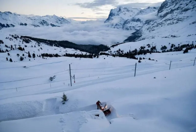 مقتل متزلّجَيْن جراء انهيار ثلجي في سويسرا