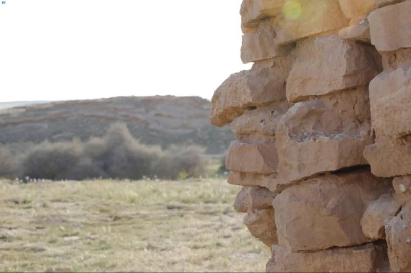 "أم عمارة " أحد المواقع الأثرية التي تروي تاريخًا عريقًا شرق رفحاء