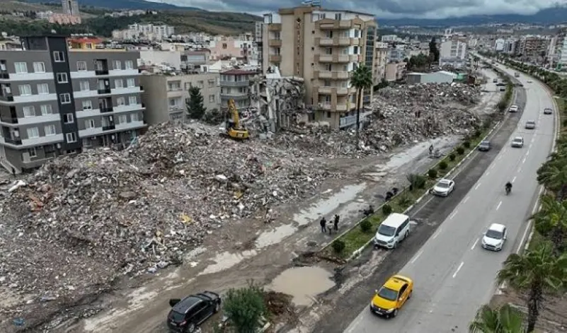 ارتفاع حصيلة ضحايا زلزال تركيا إلى 49 ألفا و589 قتيلا