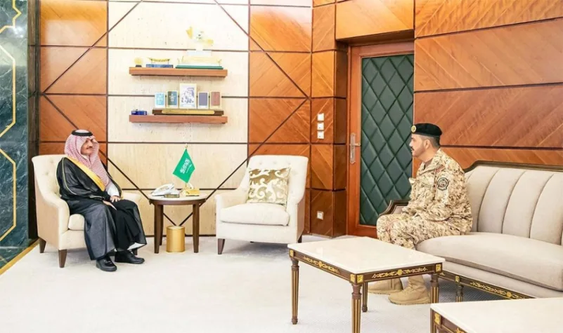 الأمير سعود بن نايف يستقبل اللواء العريفي بمناسبة تعيينه