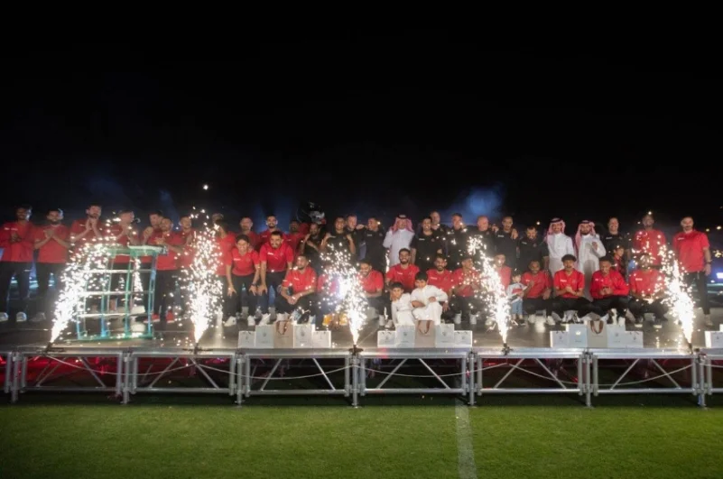 نادي الرياض يحتفي بأبطال الصعود لـ"دوري روشن"