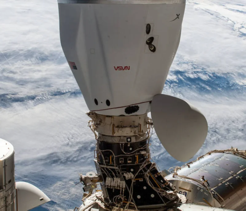 "ناسا" : التحام مركبة "دراغون" مع محطة الفضاء الدولية